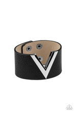 Load image into Gallery viewer, Claws Out - Black Bracelet
