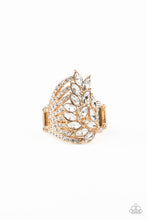 Load image into Gallery viewer, Clear-Cut Cascade - Gold Ring