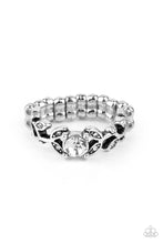 Load image into Gallery viewer, Frosted Flower Beds - White Ring