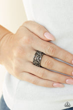 Load image into Gallery viewer, Di-VINE Design - Black Gunmetal Ring