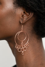 Load image into Gallery viewer, Roundabout Radiance - Copper Earrings