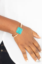 Load image into Gallery viewer, Turning a CORNERSTONE - Gold Bracelet