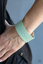 Load image into Gallery viewer, Butterfly Canopy - Green Bracelet