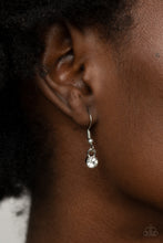 Load image into Gallery viewer, Duchess Decorum - Blue Necklace