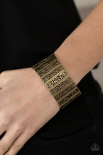 Load image into Gallery viewer, Ornate Orchards - Brass Stretchy Bracelet