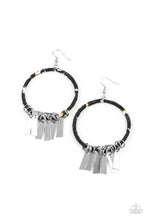 Load image into Gallery viewer, Garden Chimes - Black Earrings