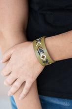 Load image into Gallery viewer, Cliff Glyphs - Multi Snap Bracelet