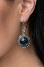 Load image into Gallery viewer, Circle The Wagons - Black Necklace