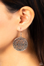 Load image into Gallery viewer, Dubai Décor - Silver Earrings