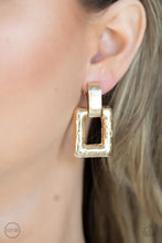 Load image into Gallery viewer, 15 Minutes of FRAME - Gold Earrings