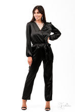 Load image into Gallery viewer, Persuasive - 2021 Zi Collection Necklace