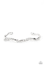 Load image into Gallery viewer, Twisted Twinkle - White Bracelet