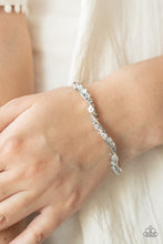 Load image into Gallery viewer, Twisted Twinkle - White Bracelet