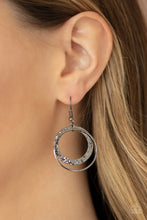 Load image into Gallery viewer, Metro Eclipse - Black Necklace