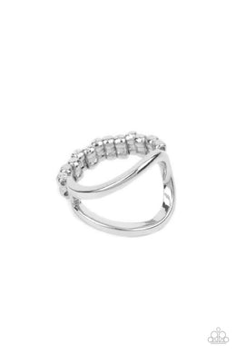 Fill The Gap - Silver Dainty Ring