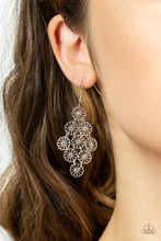 Load image into Gallery viewer, Bustling Blooms - Pink Earrings