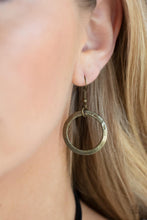 Load image into Gallery viewer, Spiraling Out of COUTURE - Brass Necklace