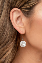 Load image into Gallery viewer, Spotlight Stunner - White Necklace