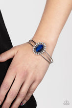 Load image into Gallery viewer, Prismatic Flower Patch - Blue Bracelet
