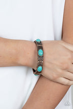 Load image into Gallery viewer, Desert Skyline - Copper Stretchy Bracelet
