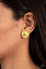 Load image into Gallery viewer, Sunshiny DAIS-y - Yellow Post Earrings