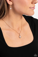 Load image into Gallery viewer, Top-Notch Trinket - Gold Necklace