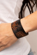 Load image into Gallery viewer, Positively Peacock - Black Bracelet