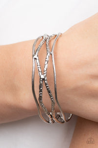 A Narrow ESCAPADE - Silver Bracelet