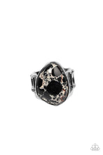 Load image into Gallery viewer, Earth Hearth - Black Ring