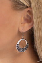Load image into Gallery viewer, Secret Vineyards - Silver Earrings