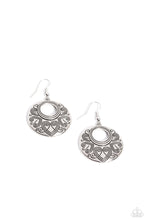 Load image into Gallery viewer, Western Beau - Silver Earrings