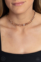 Load image into Gallery viewer, Surreal Shimmer - Gold Choker Necklace