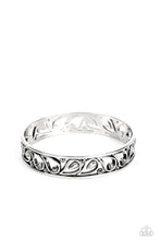 Load image into Gallery viewer, Versailles Villa - Silver Bracelet