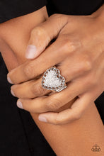 Load image into Gallery viewer, Romantic Escape - White Ring