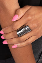 Load image into Gallery viewer, Imperial Glory - Black Gunmetal Ring
