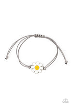 Load image into Gallery viewer, DAISY Little Thing - Silver Bracelet