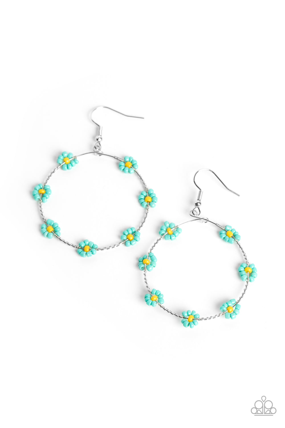 Dainty Daisies - Blue Earrings