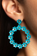 Load image into Gallery viewer, Daisy Meadows - Blue Post Earrings