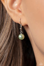 Load image into Gallery viewer, Parisian Pearls - Green Necklace
