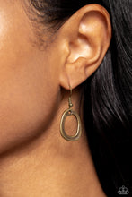 Load image into Gallery viewer, Tranquil Trickle - Brass Necklace