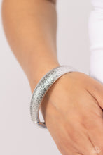 Load image into Gallery viewer, Rippling Reunion - Silver Bracelet