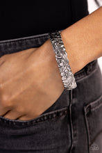 Load image into Gallery viewer, Grounded Grace - Silver Bracelet