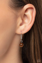 Load image into Gallery viewer, Maze STUNNER - Brown Necklace