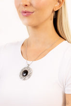 Load image into Gallery viewer, Maze STUNNER - Black
