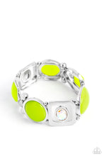 Load image into Gallery viewer, Majestic Mashup - Green Bracelet