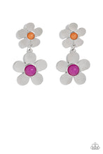 Load image into Gallery viewer, Fashionable Florals - Pink Post Earrings