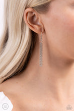 Load image into Gallery viewer, FLYING in Wait - Multi Choker Necklace