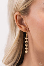 Load image into Gallery viewer, Reeling in Radiance - Gold Choker Necklace