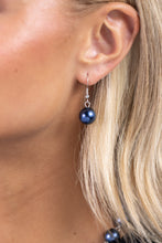 Load image into Gallery viewer, White Collar Welcome - Blue Necklace