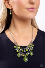 Load image into Gallery viewer, Dewy Disposition - Green Necklace